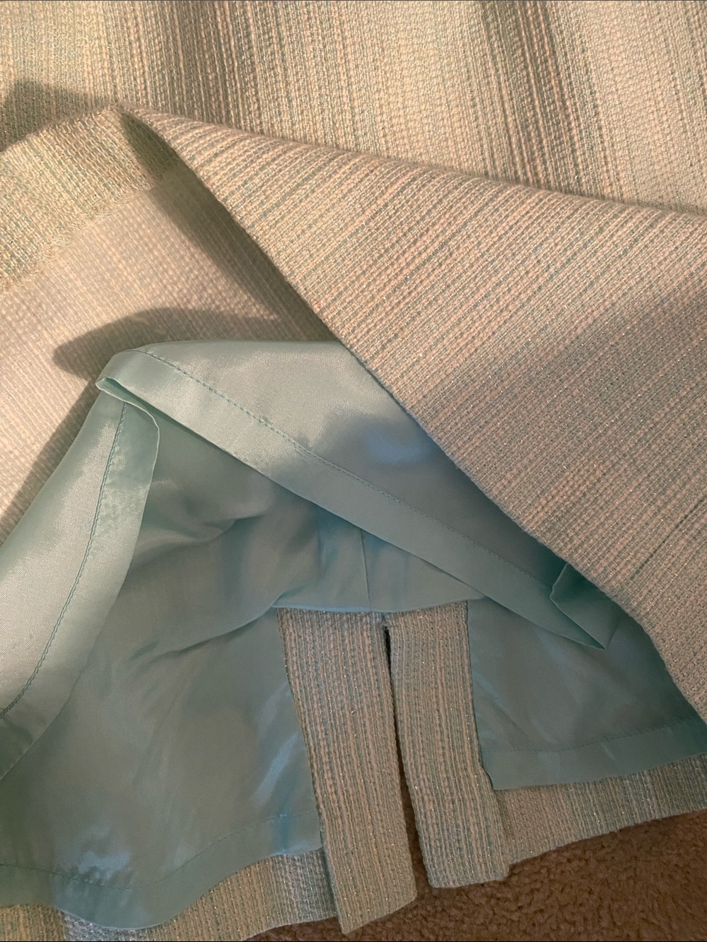 TAHARI size 6  PETITE mint green excellent condition - Picture 8 of 9